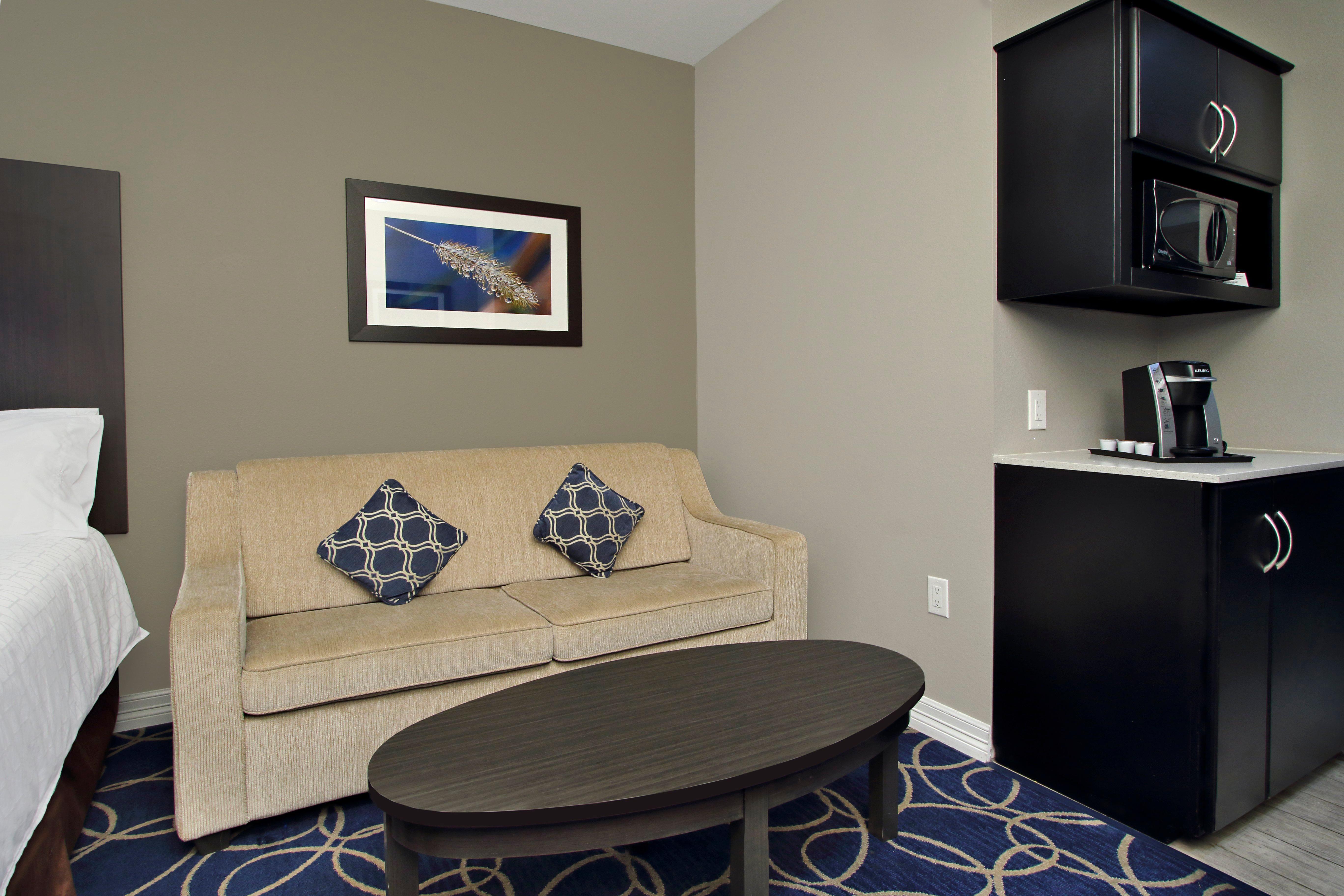 Holiday Inn Express And Suites Houston North - Iah Area By Ihg Exterior foto