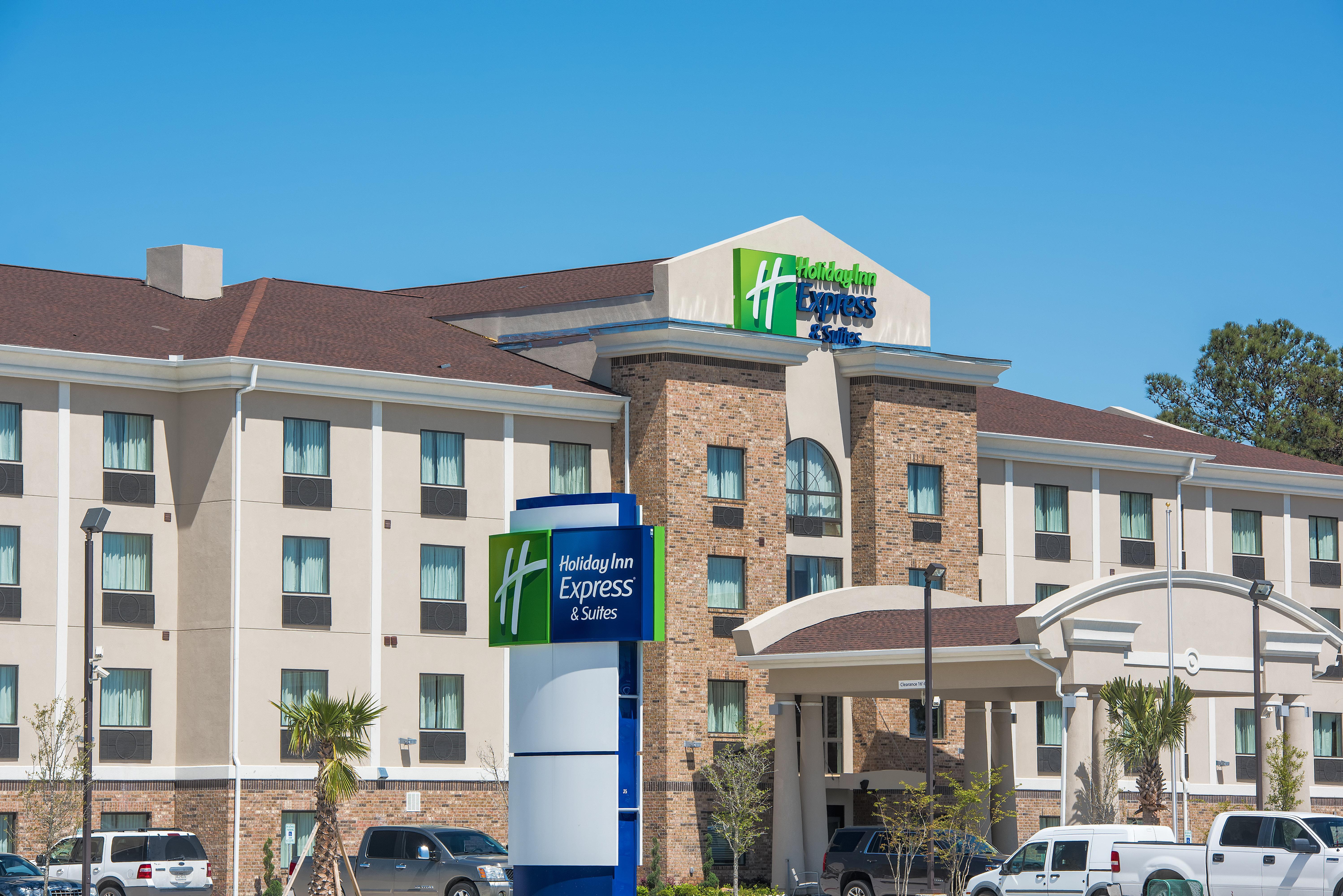 Holiday Inn Express And Suites Houston North - Iah Area By Ihg Exterior foto